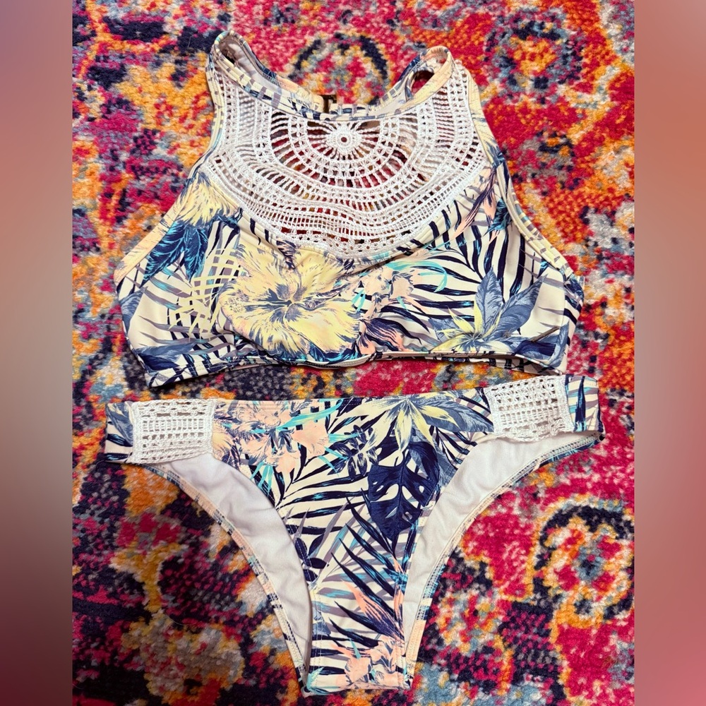 Roxy Blue and Cream two Piece with Bohemian Crochet Detail, EUC!!